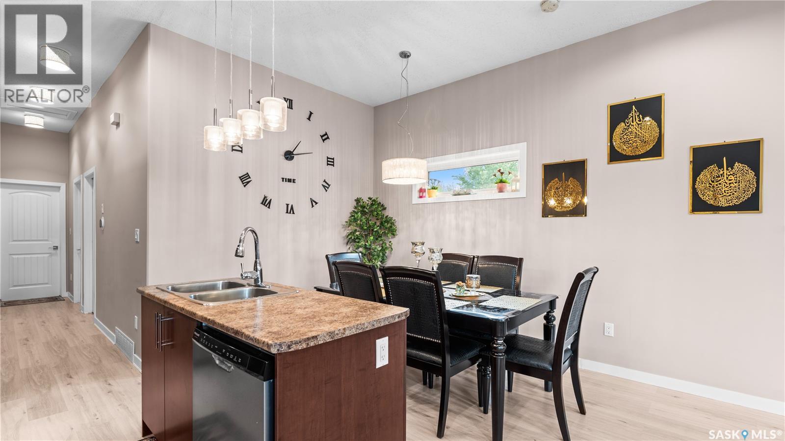 110 S AVENUE S - 10