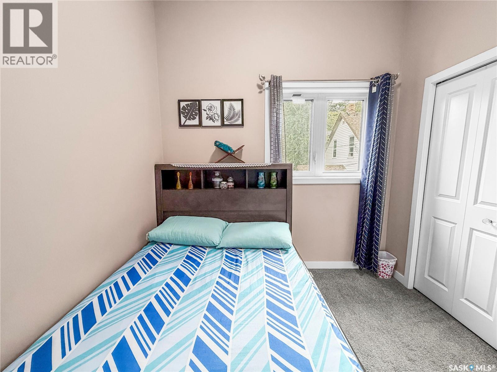 110 S AVENUE S - 20
