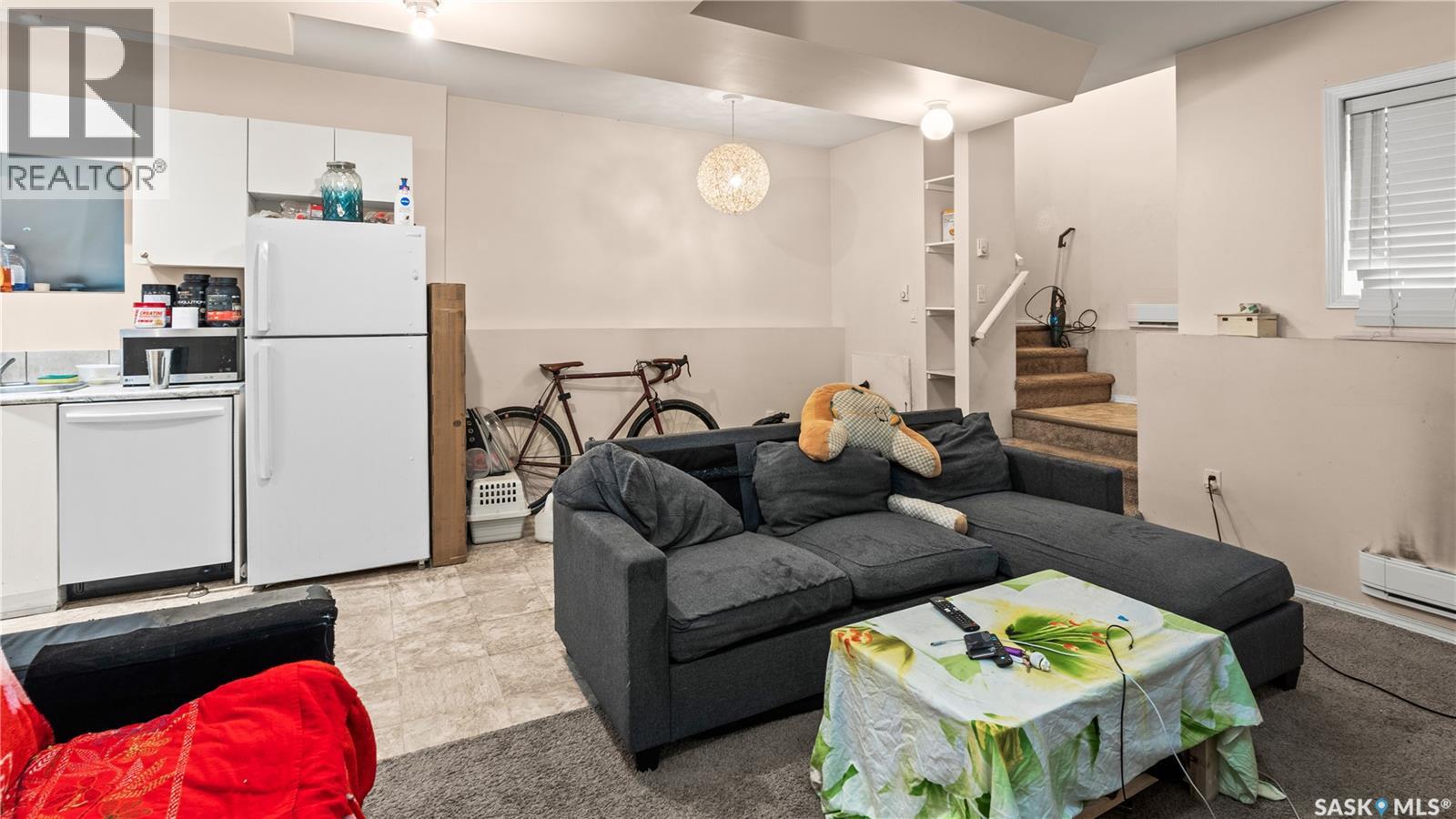 110 S AVENUE S - 41