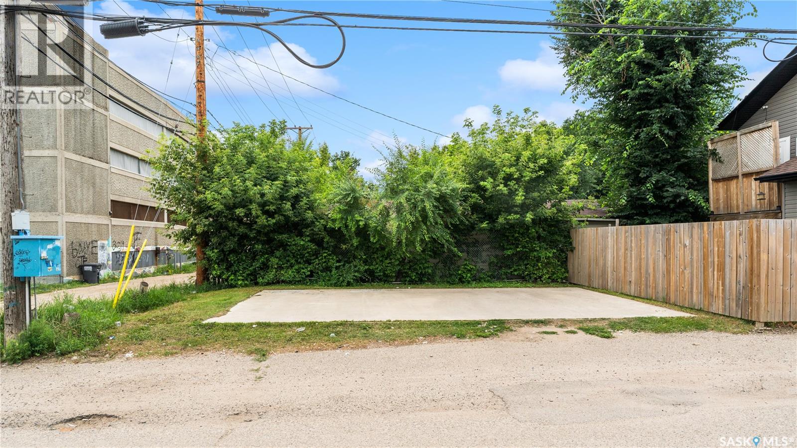 110 S AVENUE S - 44