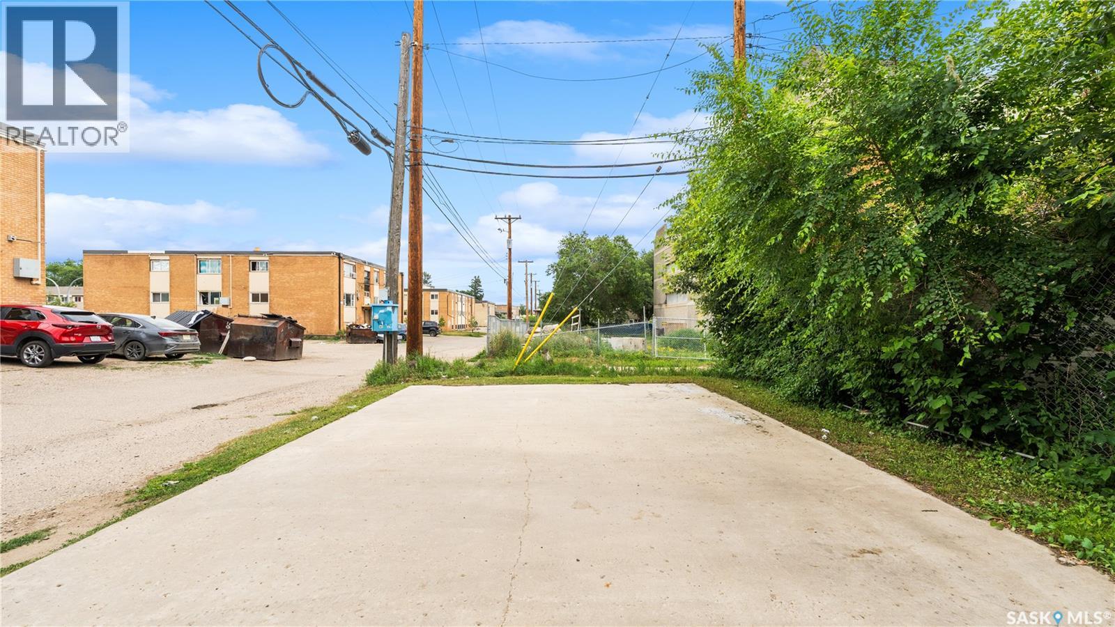 110 S AVENUE S - 45