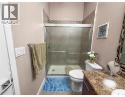 110 S Avenue S, Saskatoon, SK S7M2Z6 Photo 24
