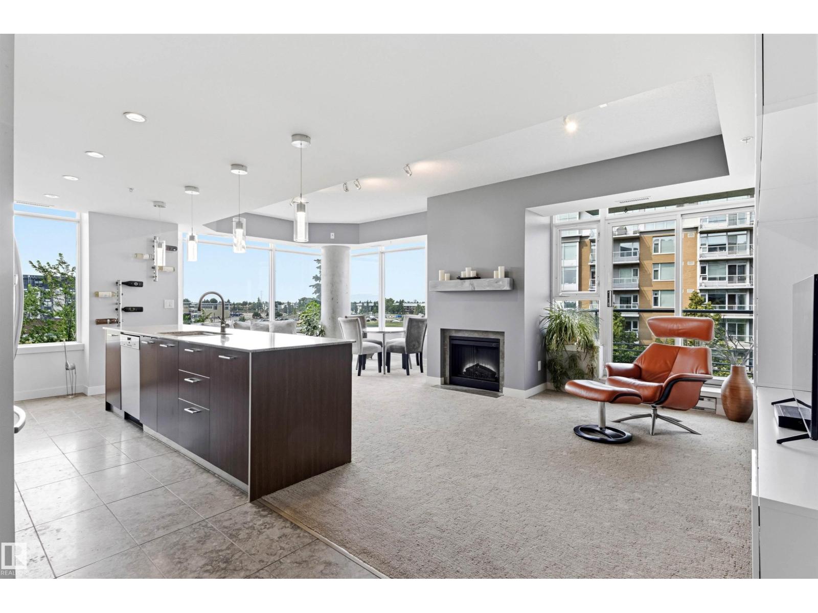 #406 2504 109 ST NW - Image 13