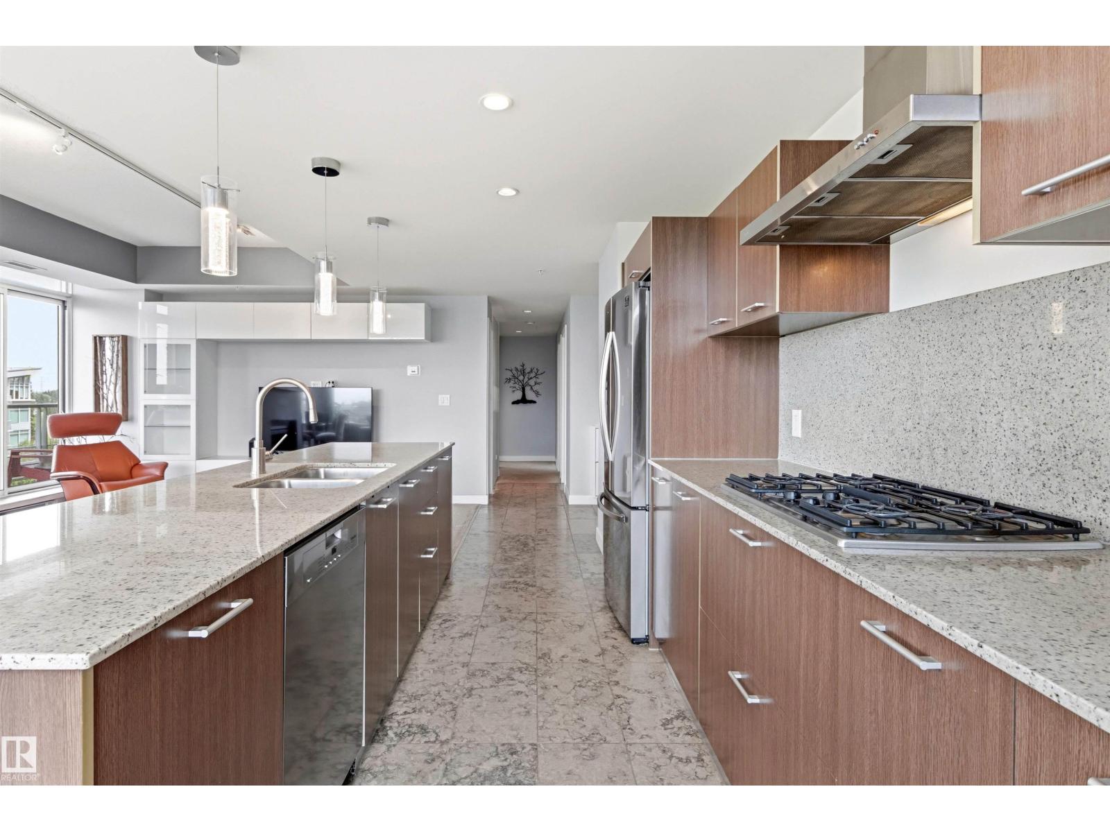 #406 2504 109 ST NW - 26