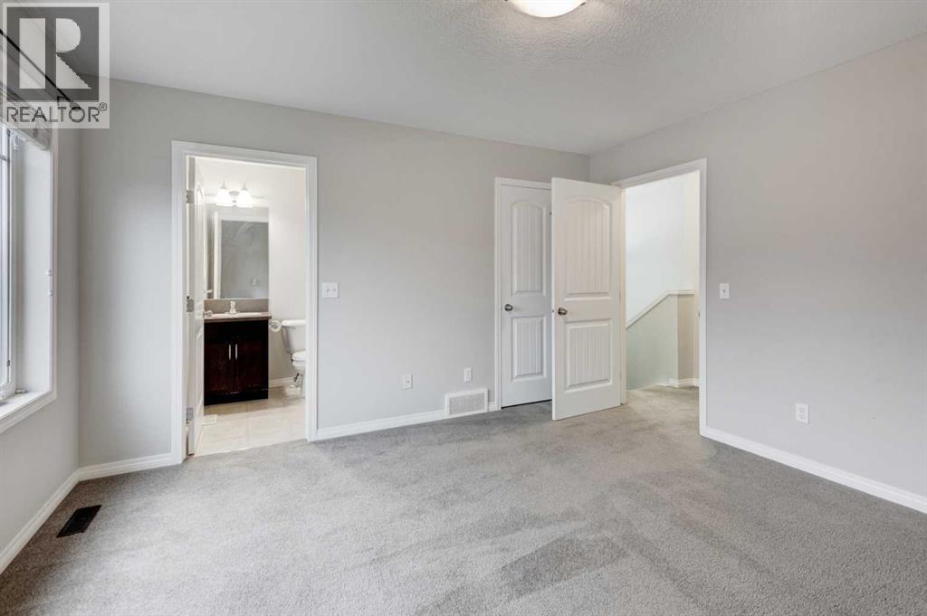 127 Prestwick Villas SE - 20