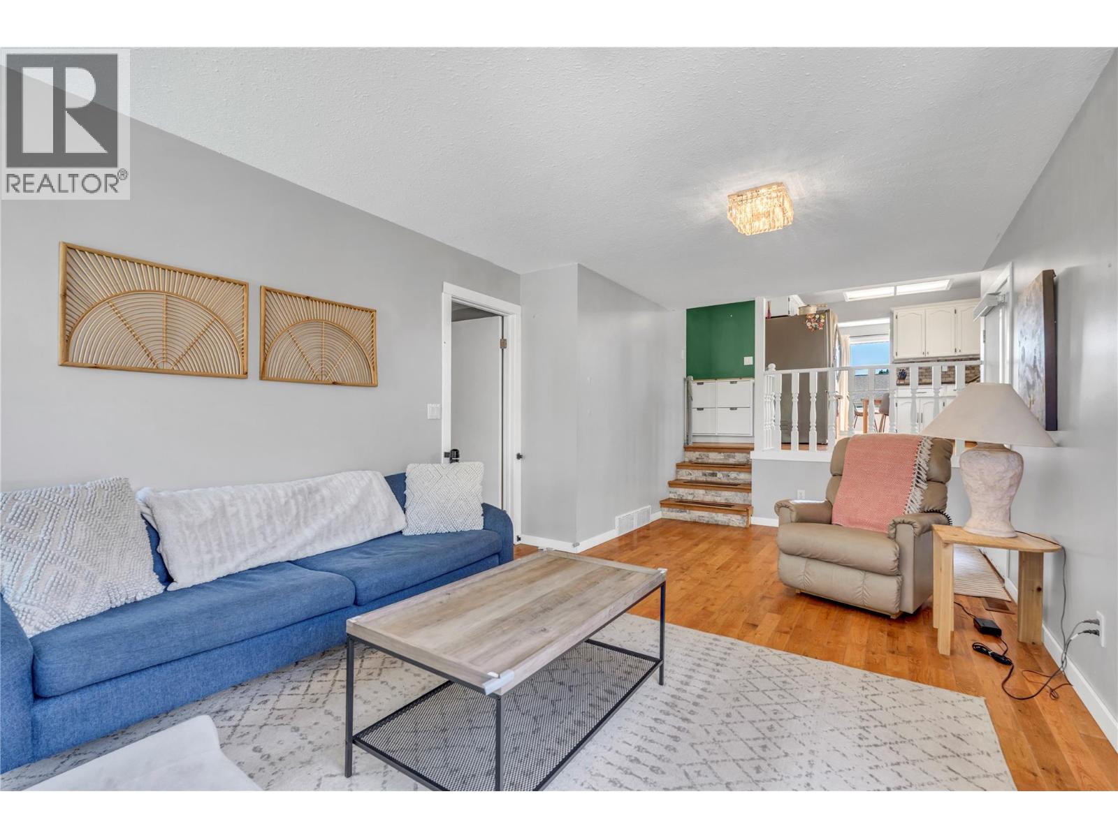 299 Roy Avenue - 5