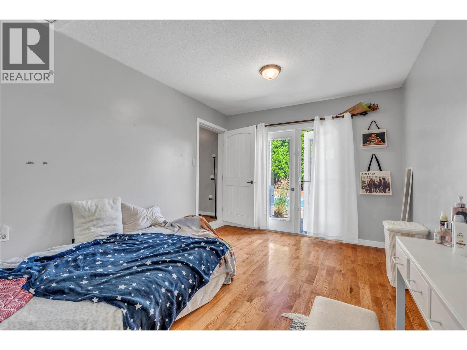 299 Roy Avenue - 16