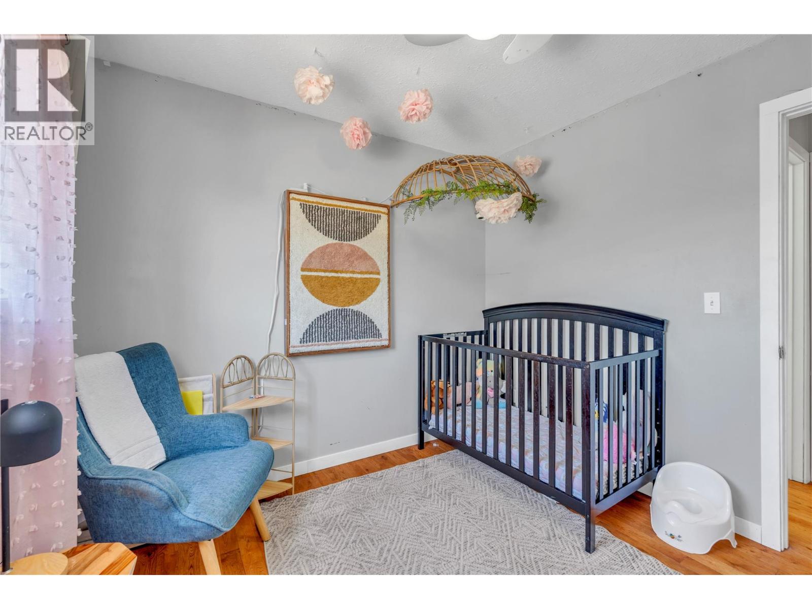 299 Roy Avenue - 25