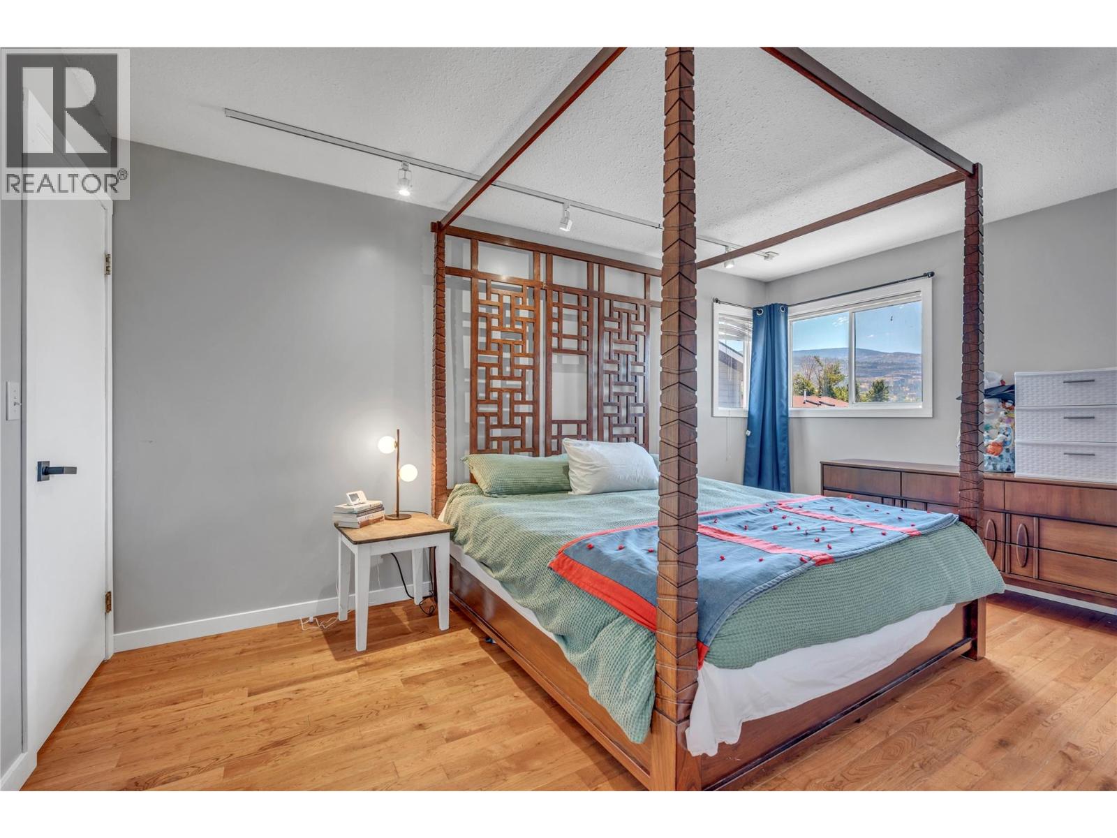 299 Roy Avenue - 20