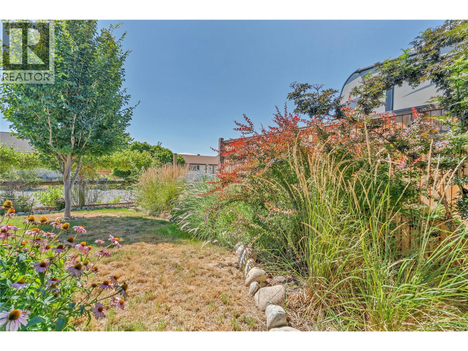 299 Roy Avenue - 36
