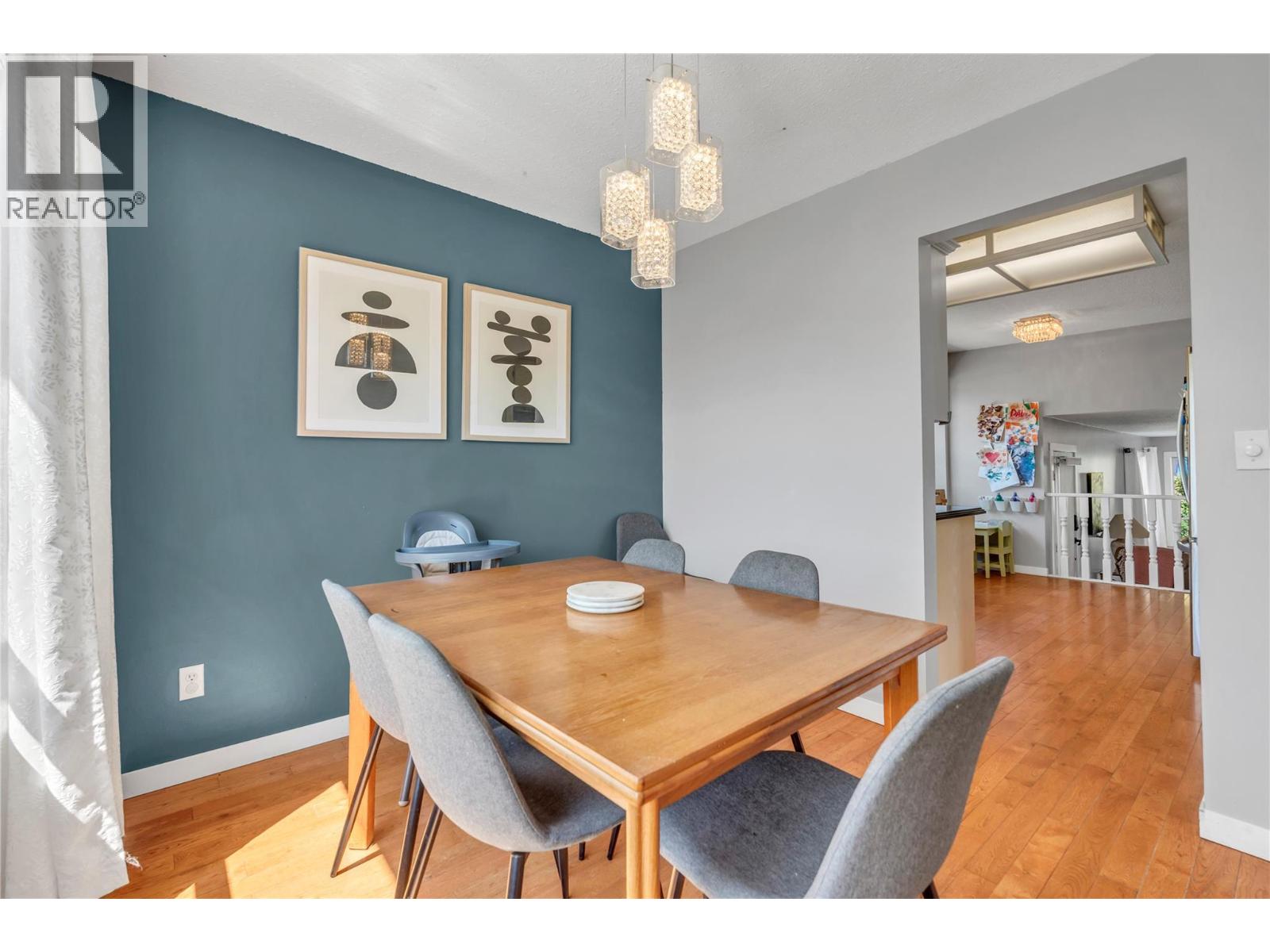 299 Roy Avenue - 11