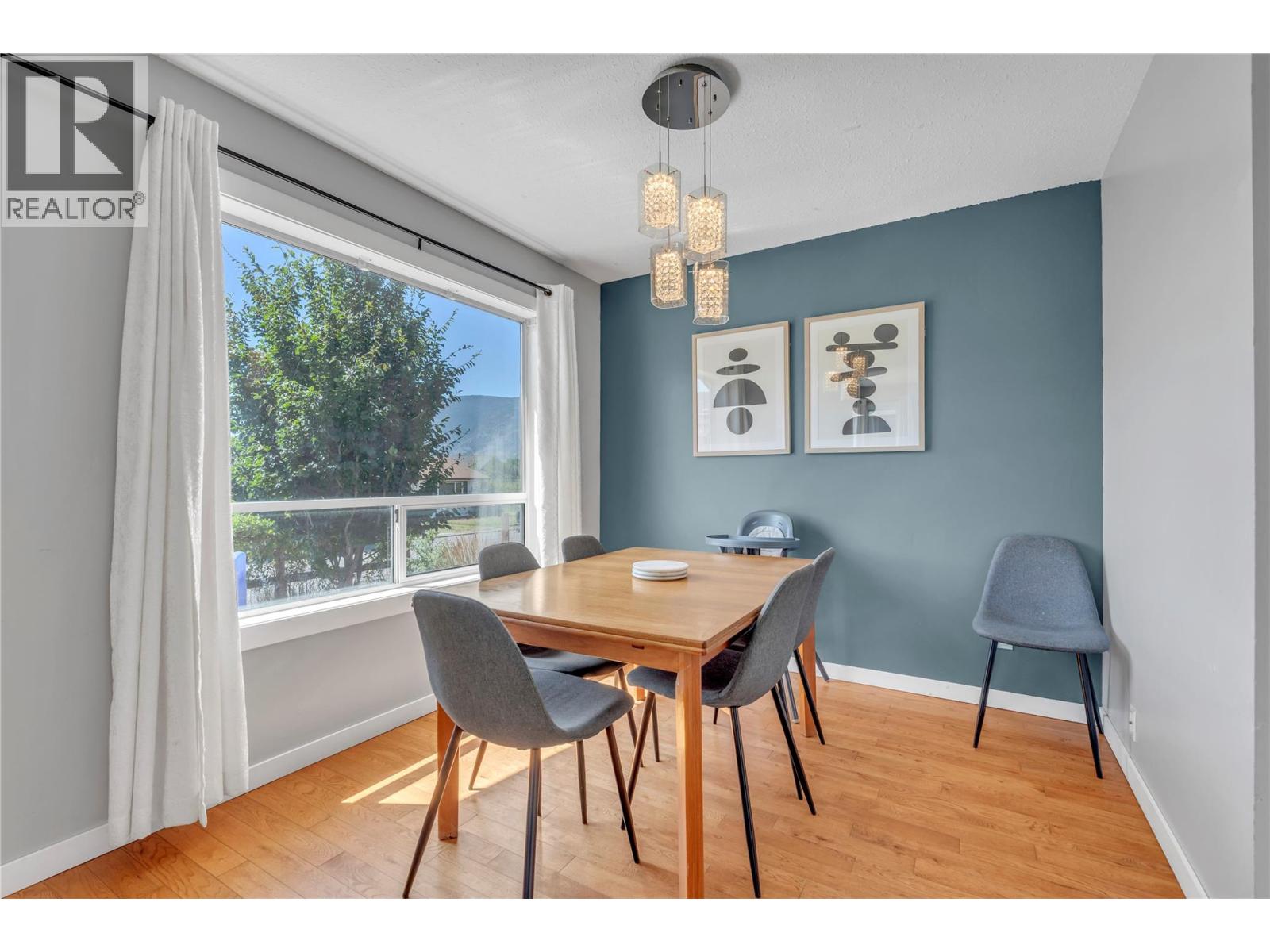 299 Roy Avenue - 10
