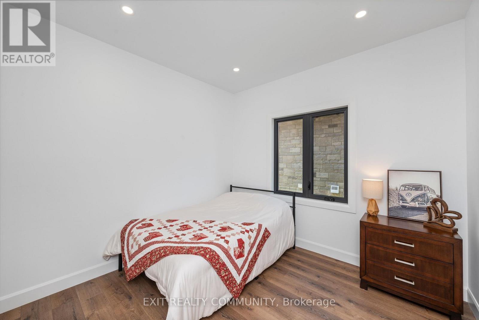 3913 EGREMONT ROAD - Image 10