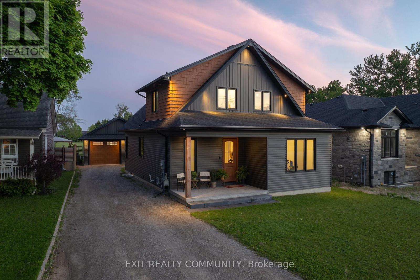 3913 EGREMONT ROAD - 2