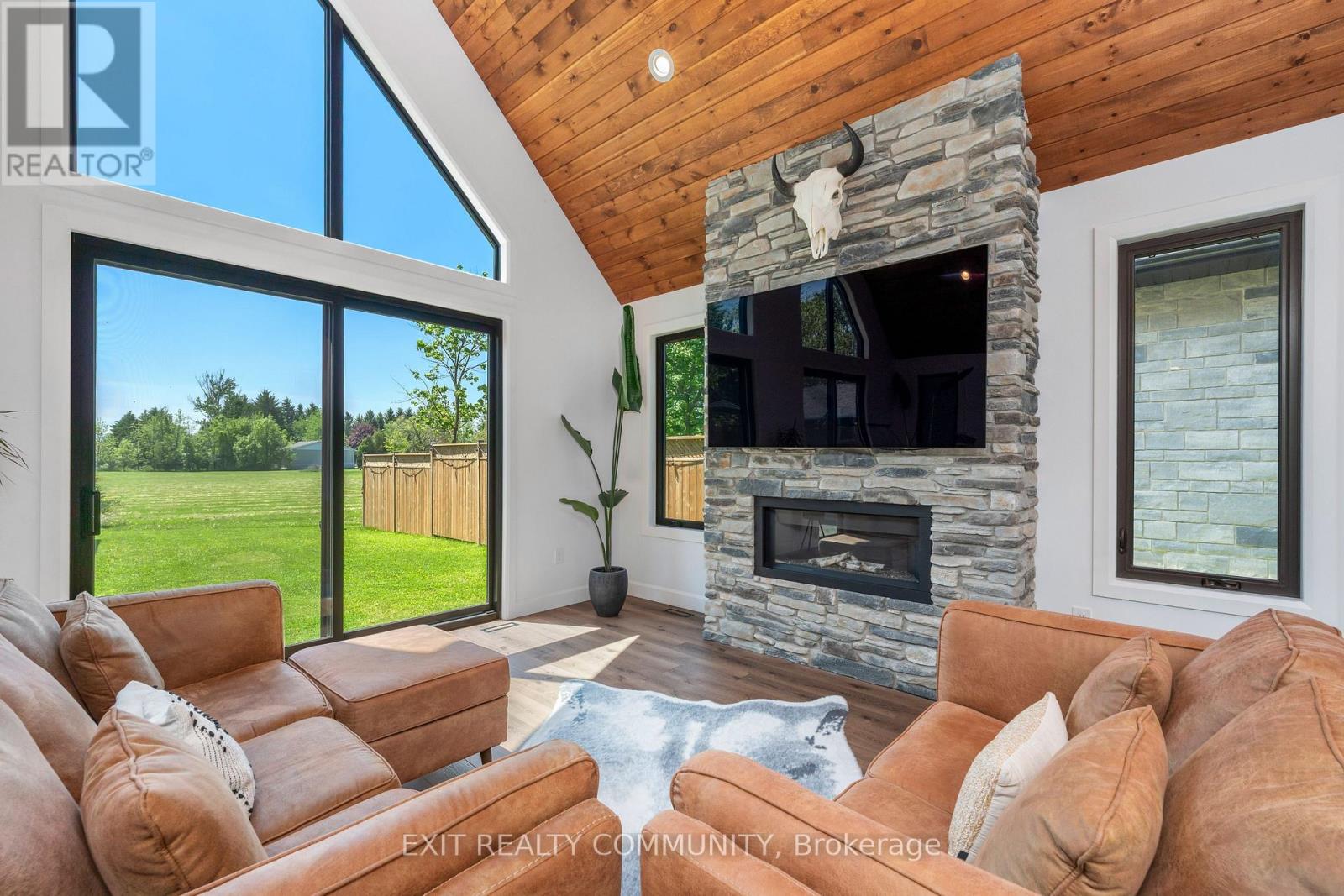3913 EGREMONT ROAD - Image 25