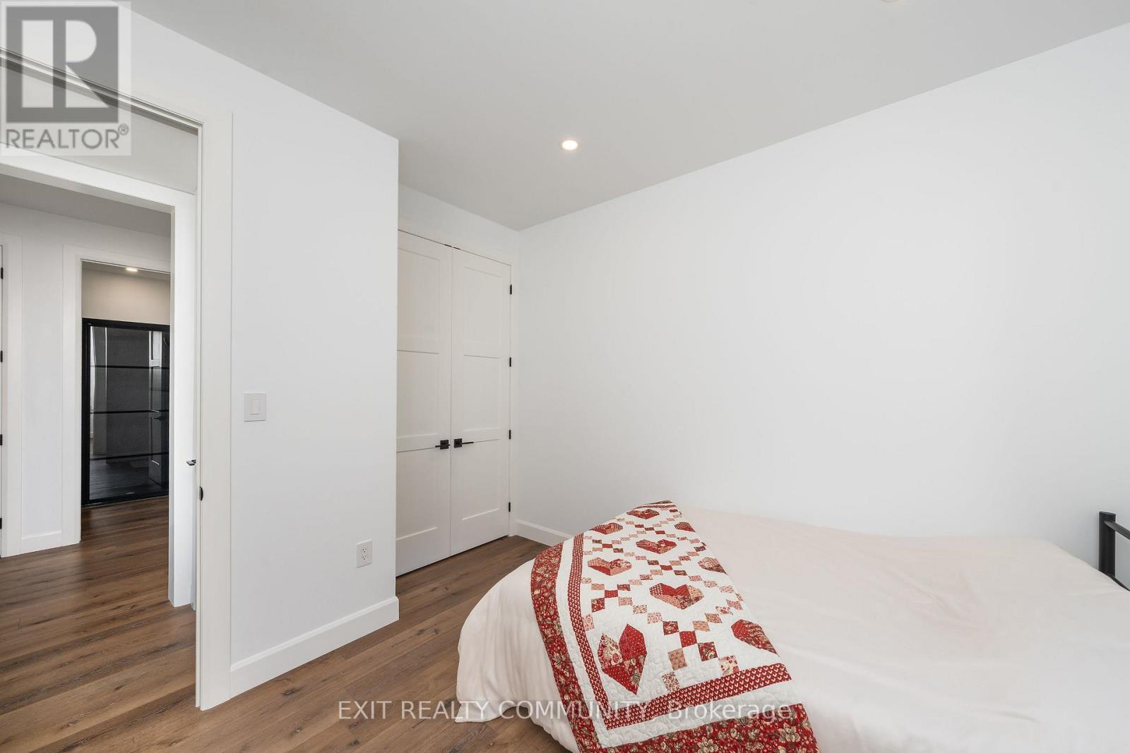 3913 EGREMONT ROAD - Image 9