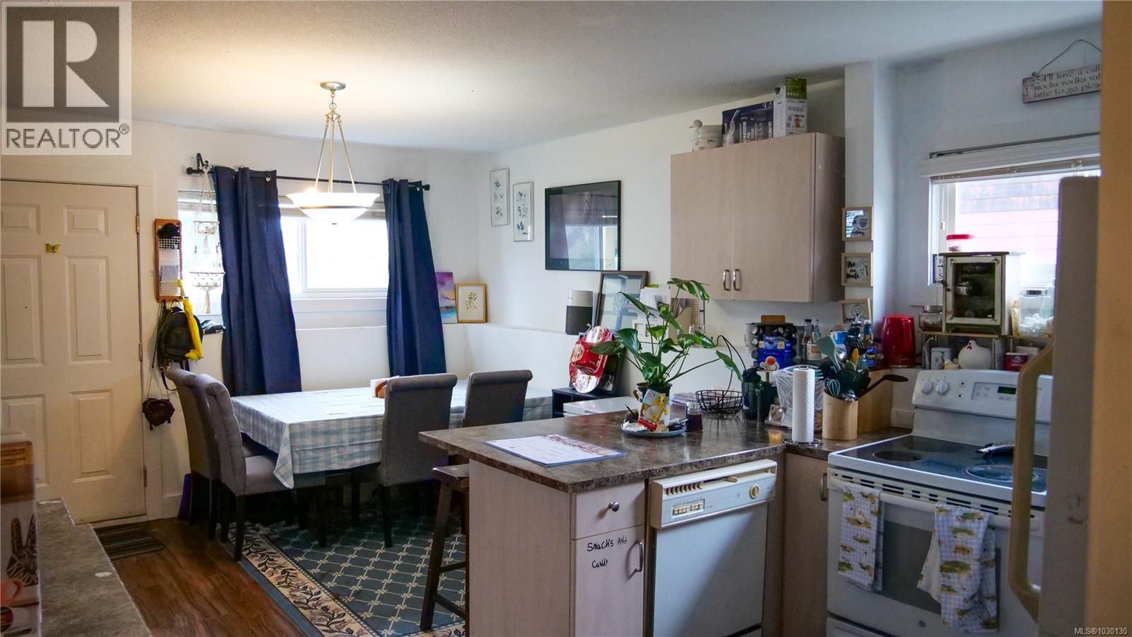 3151 4th Ave - 12