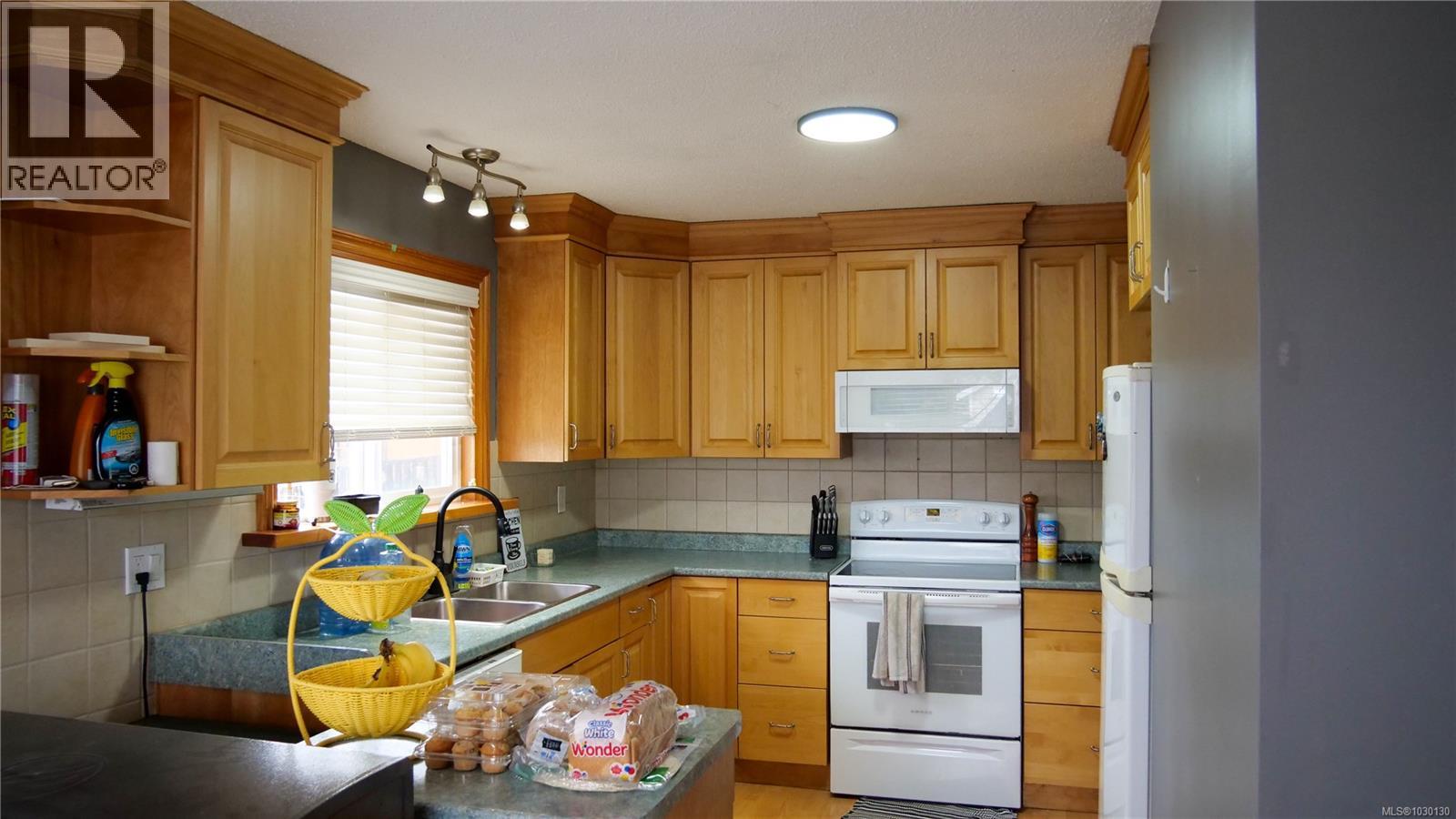 3151 4th Ave - 3