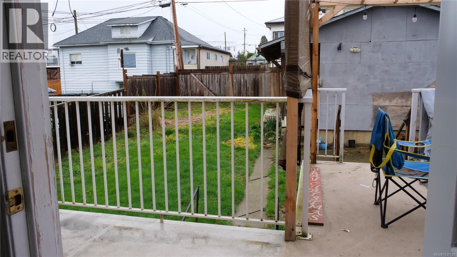 3151 4th Ave - 19