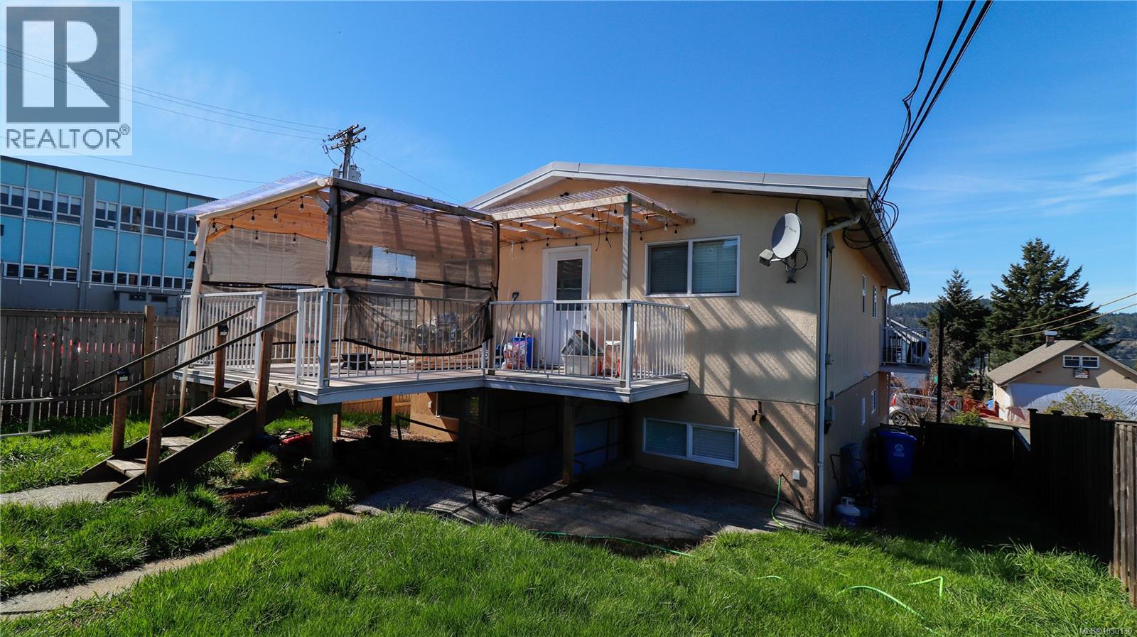 3151 4th Ave - 28