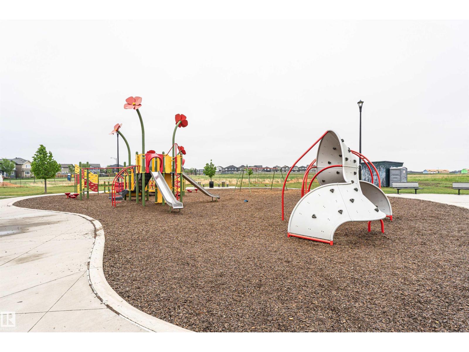8744 223 ST NW NW - Image 46