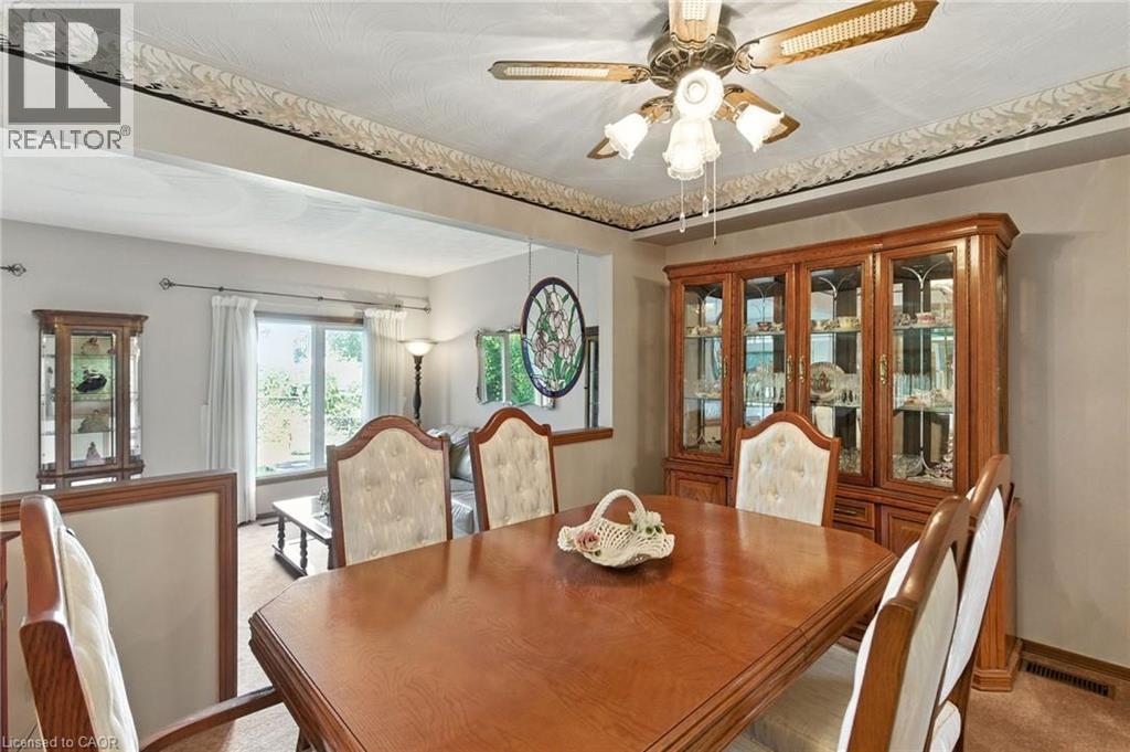 39 MEGNA Court - 11