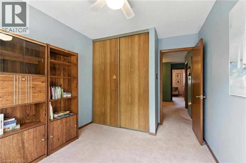 39 MEGNA Court - 28