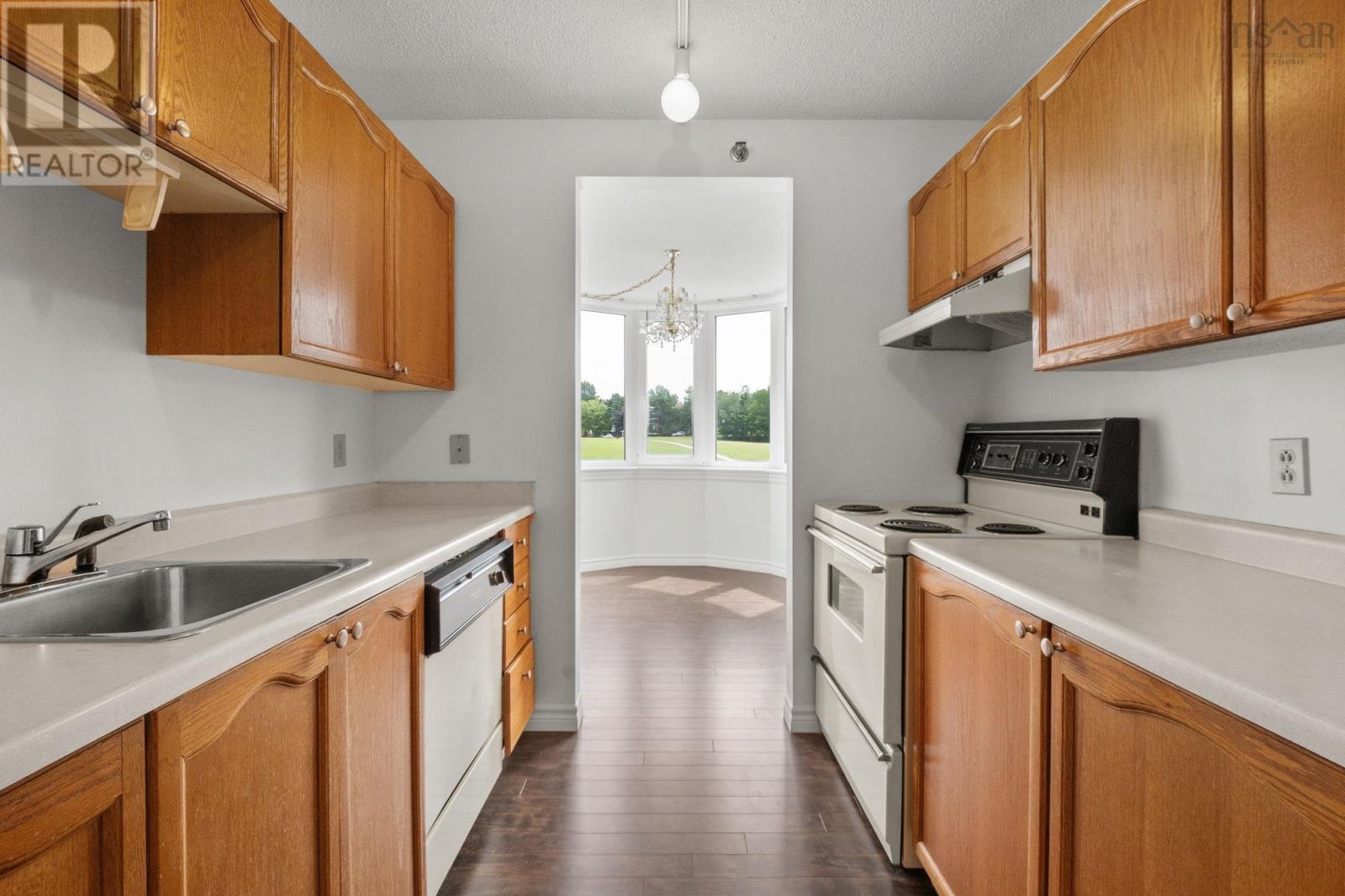 #325 45 Vimy Avenue - 17