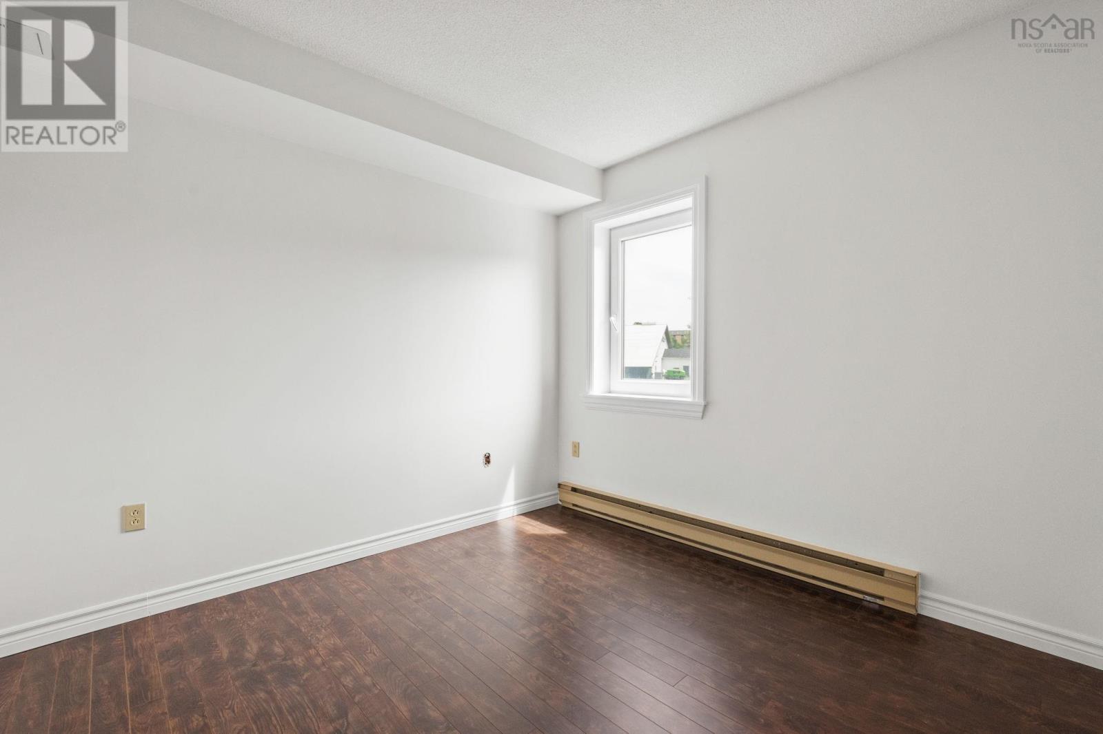 #325 45 Vimy Avenue - 19