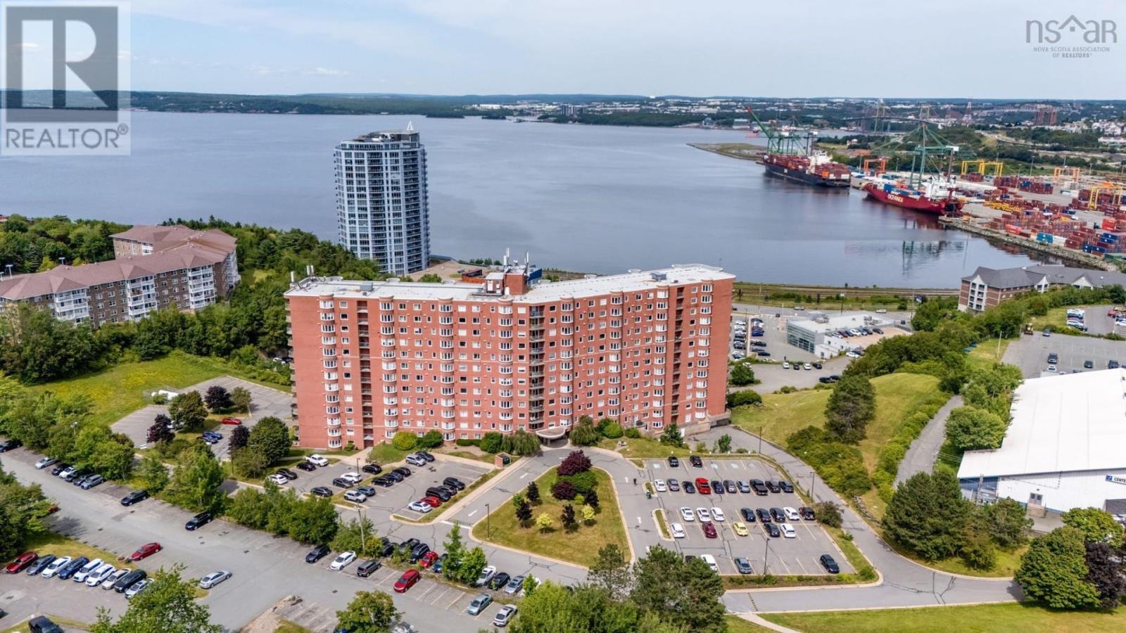 #325 45 Vimy Avenue - 37