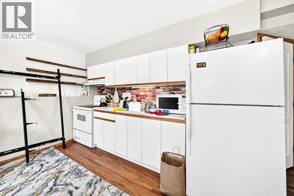 78 Drummond Avenue - Image 23