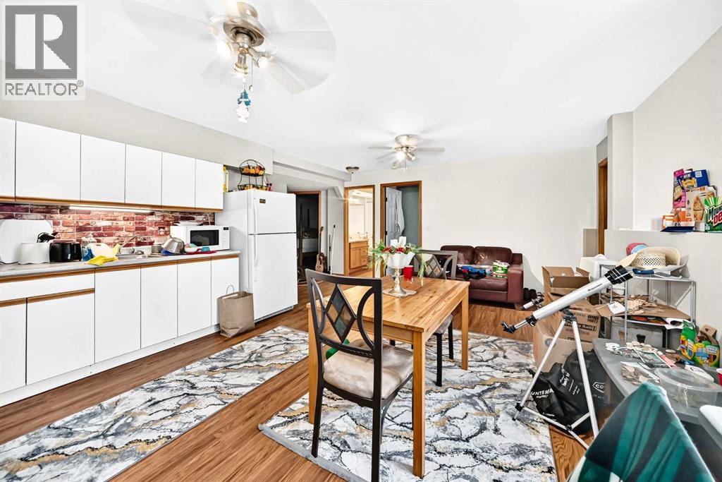 78 Drummond Avenue - Image 26