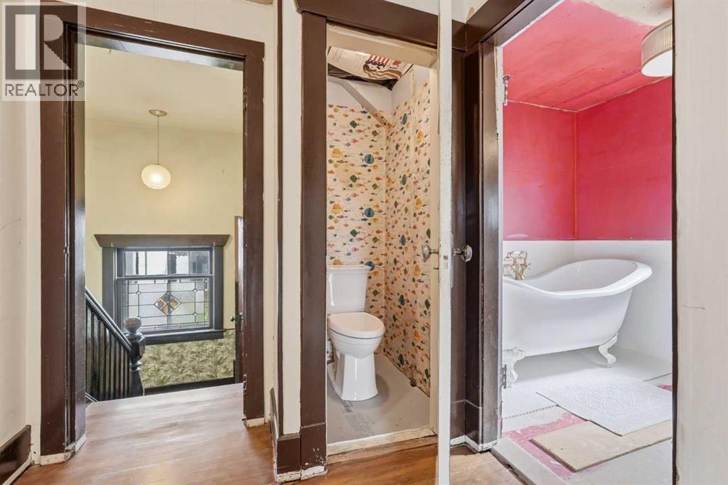1316 15 Street NW - 15