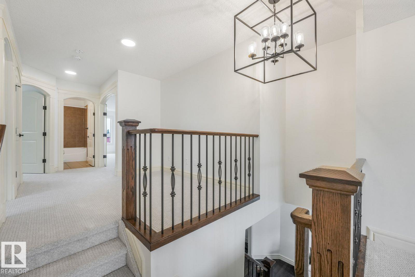 70 SUMMERCOURT RD - 23
