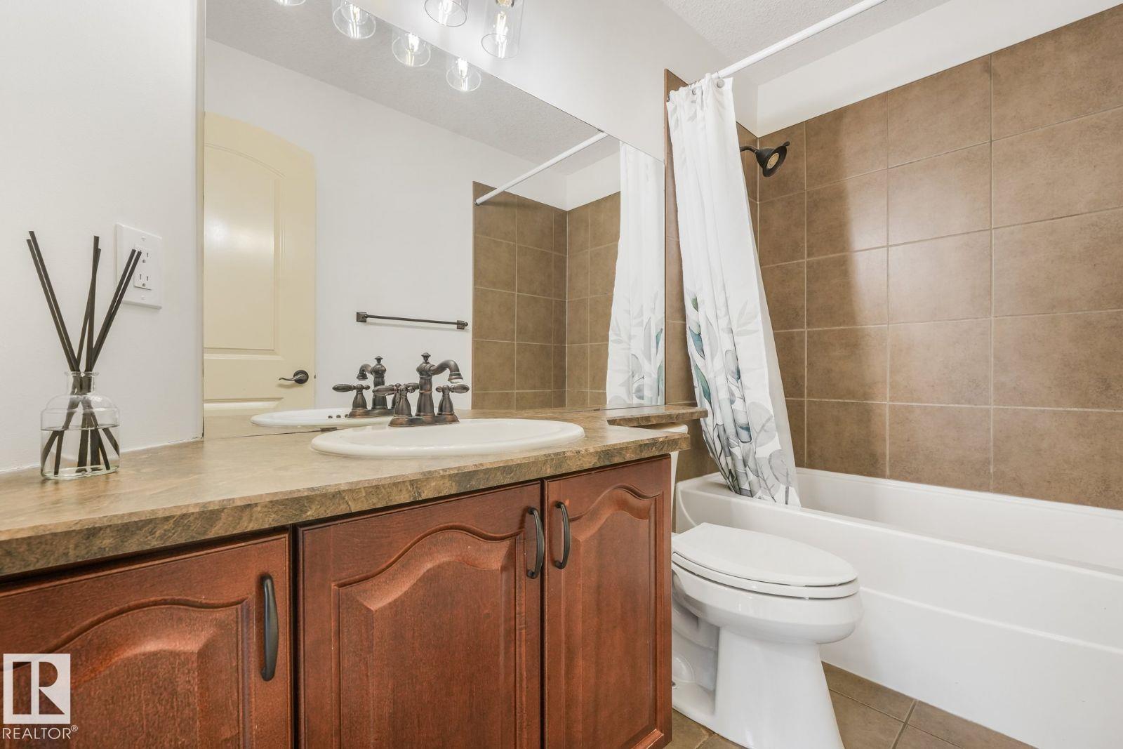 70 SUMMERCOURT RD - 30