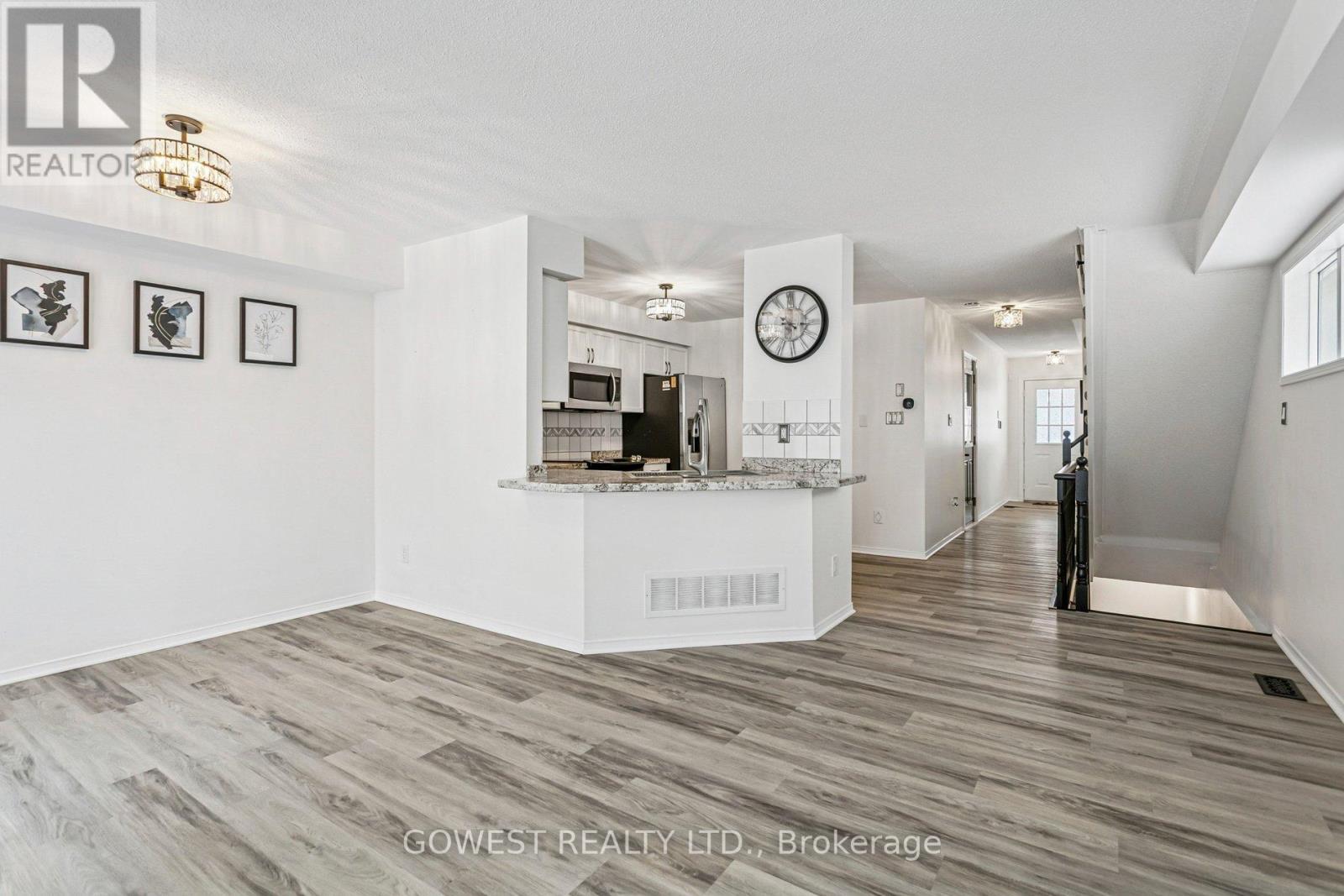 #14 3150 ERIN CENTRE BOULEVARD - 13
