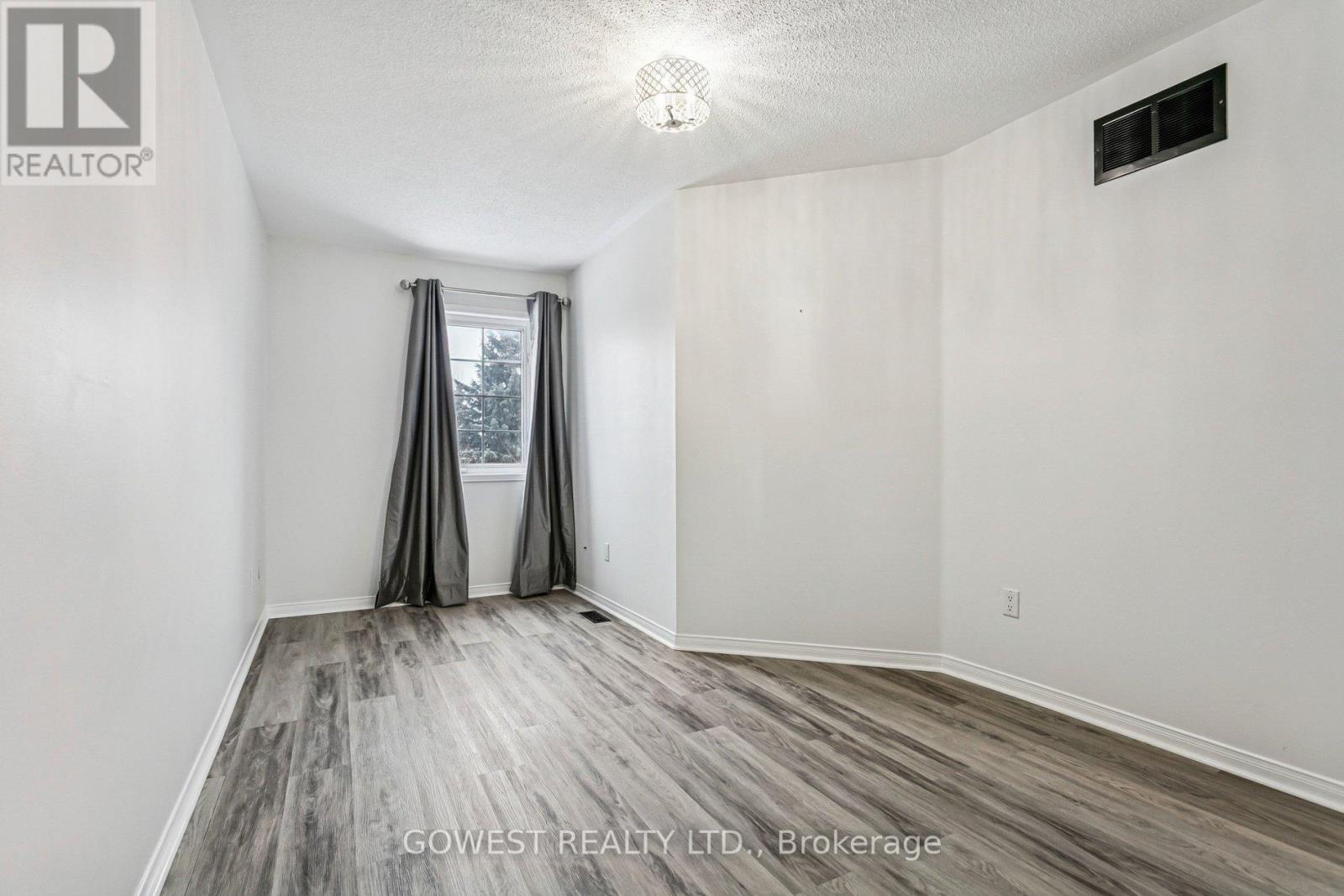 #14 3150 ERIN CENTRE BOULEVARD - 24