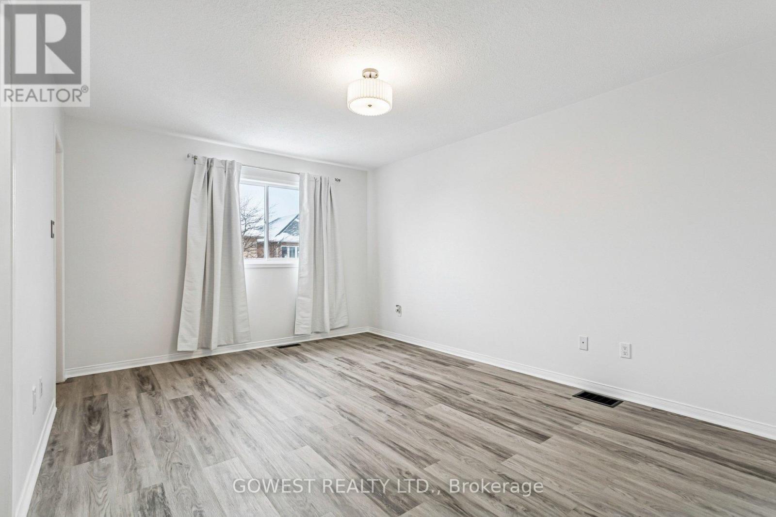 #14 3150 ERIN CENTRE BOULEVARD - 28