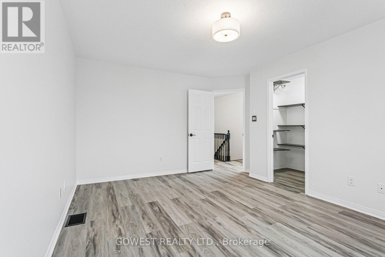 #14 3150 ERIN CENTRE BOULEVARD - 31