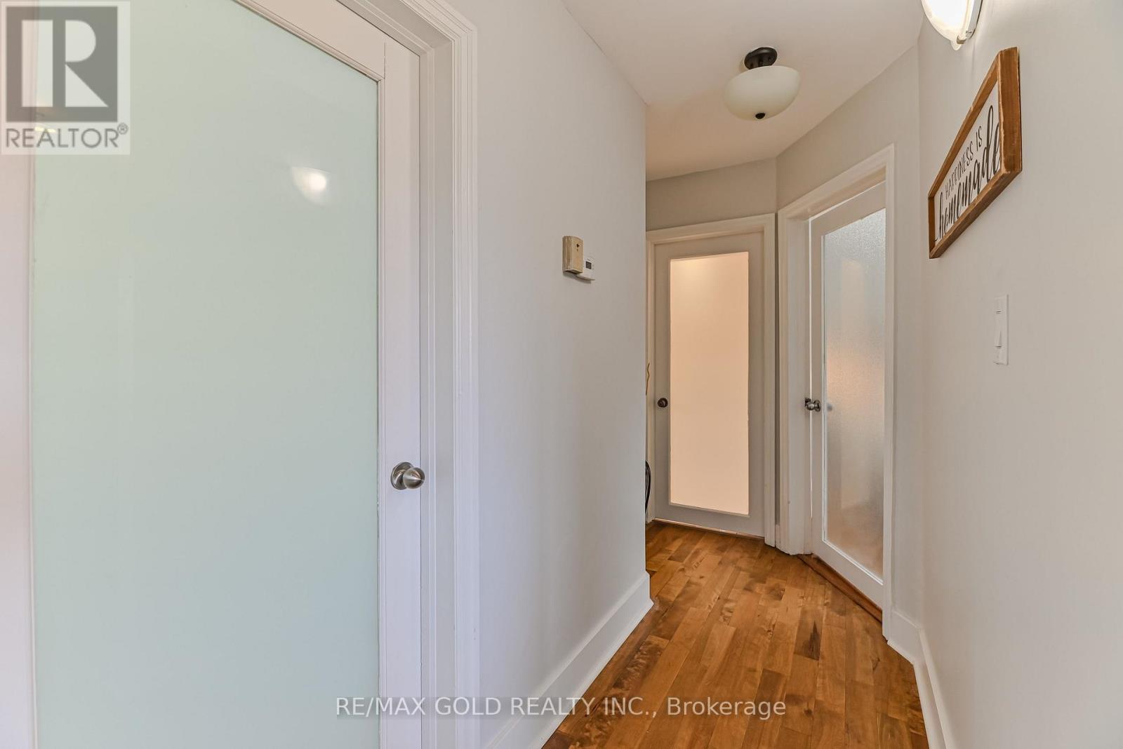 3 MYRTLE AVENUE S - 15