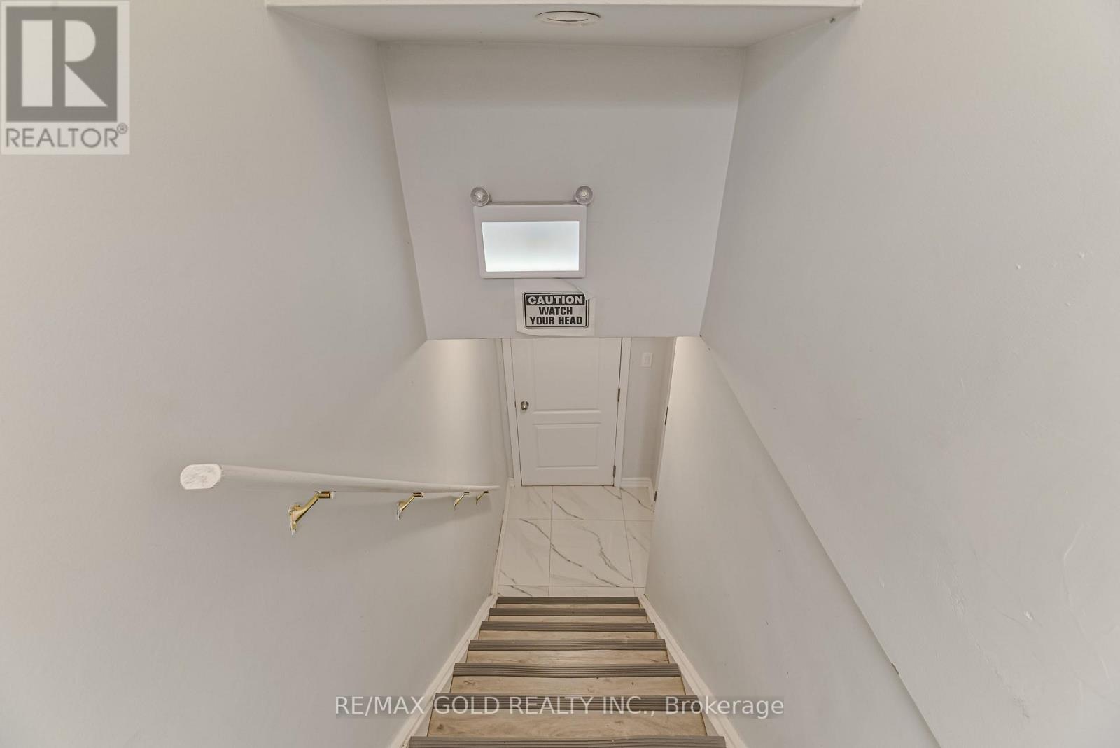 3 MYRTLE AVENUE S - Image 23