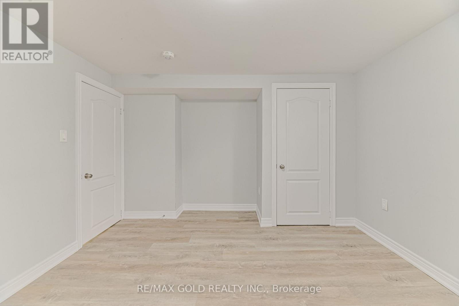 3 MYRTLE AVENUE S - Image 38