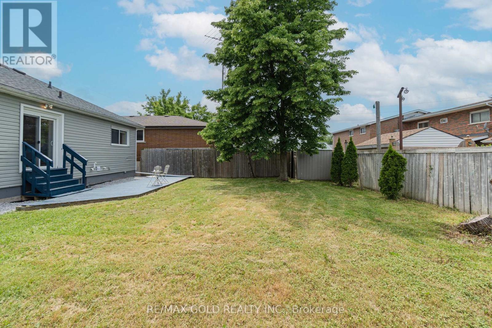 3 MYRTLE AVENUE S - 50