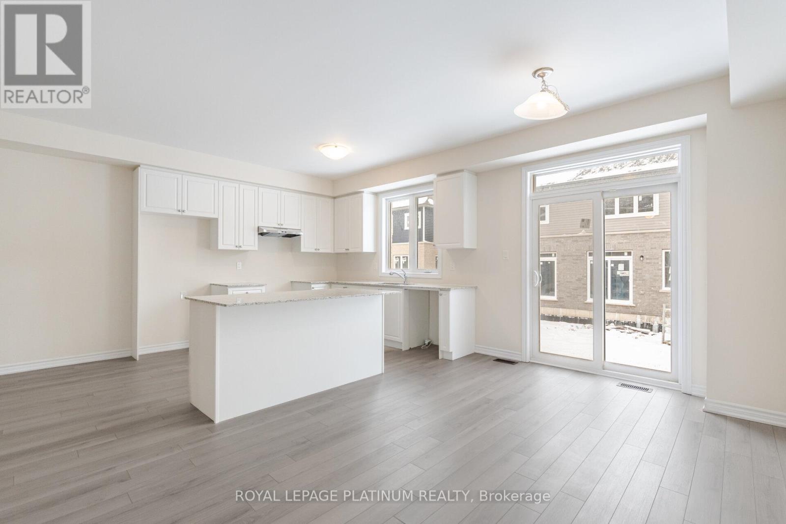 109 MOLOZZI STREET - 16