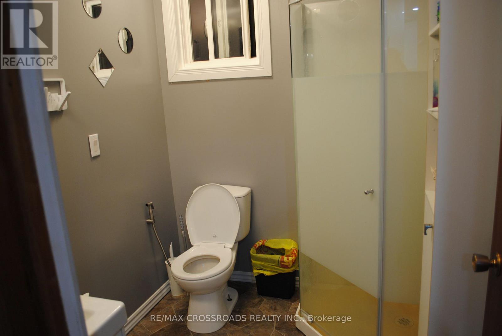 15 BROOK ROAD - 14