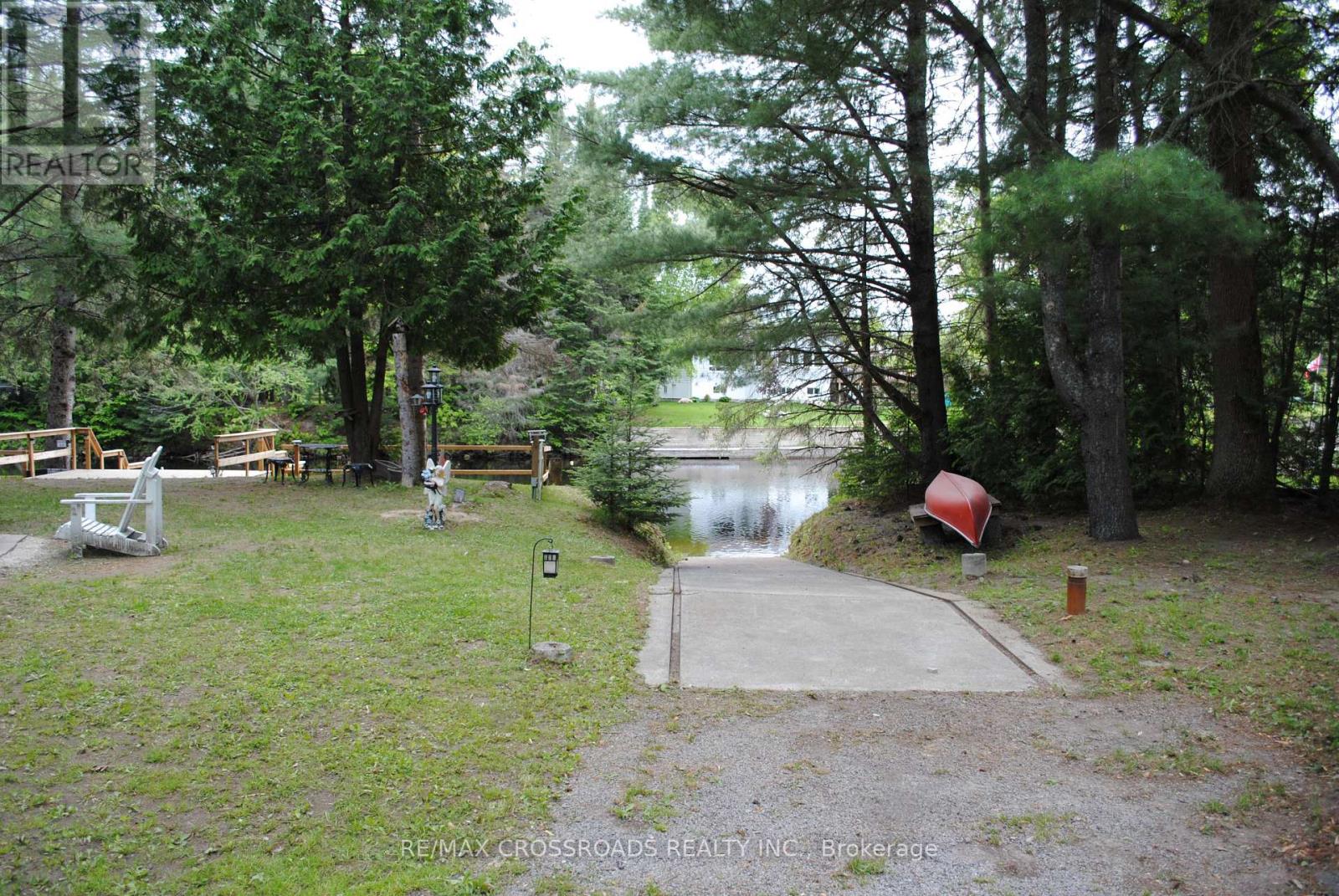 15 BROOK ROAD - 5