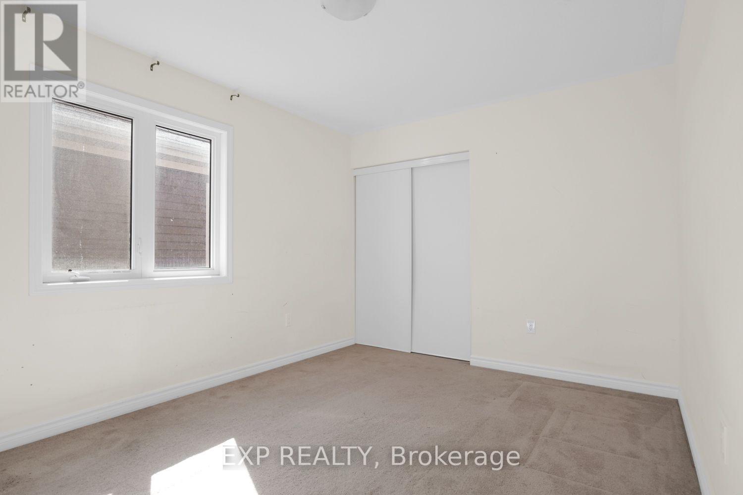 353 GROVEHILL CRESCENT - Image 17