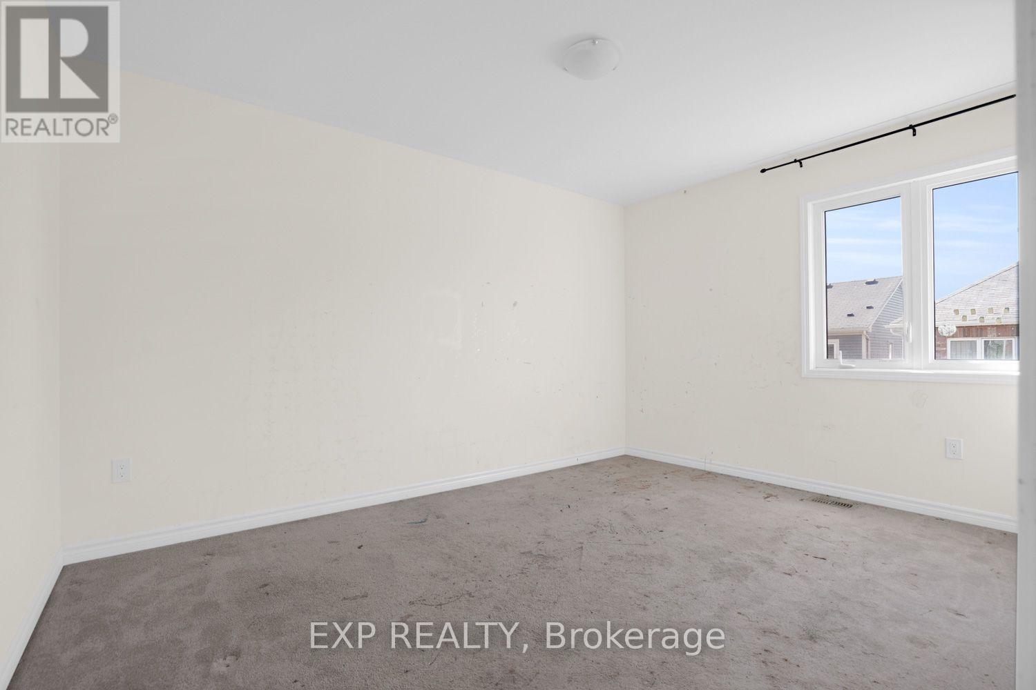 353 GROVEHILL CRESCENT - Image 19
