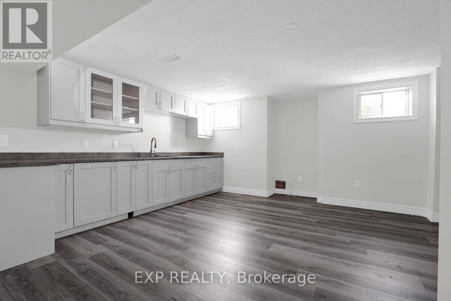 353 GROVEHILL CRESCENT - Image 24