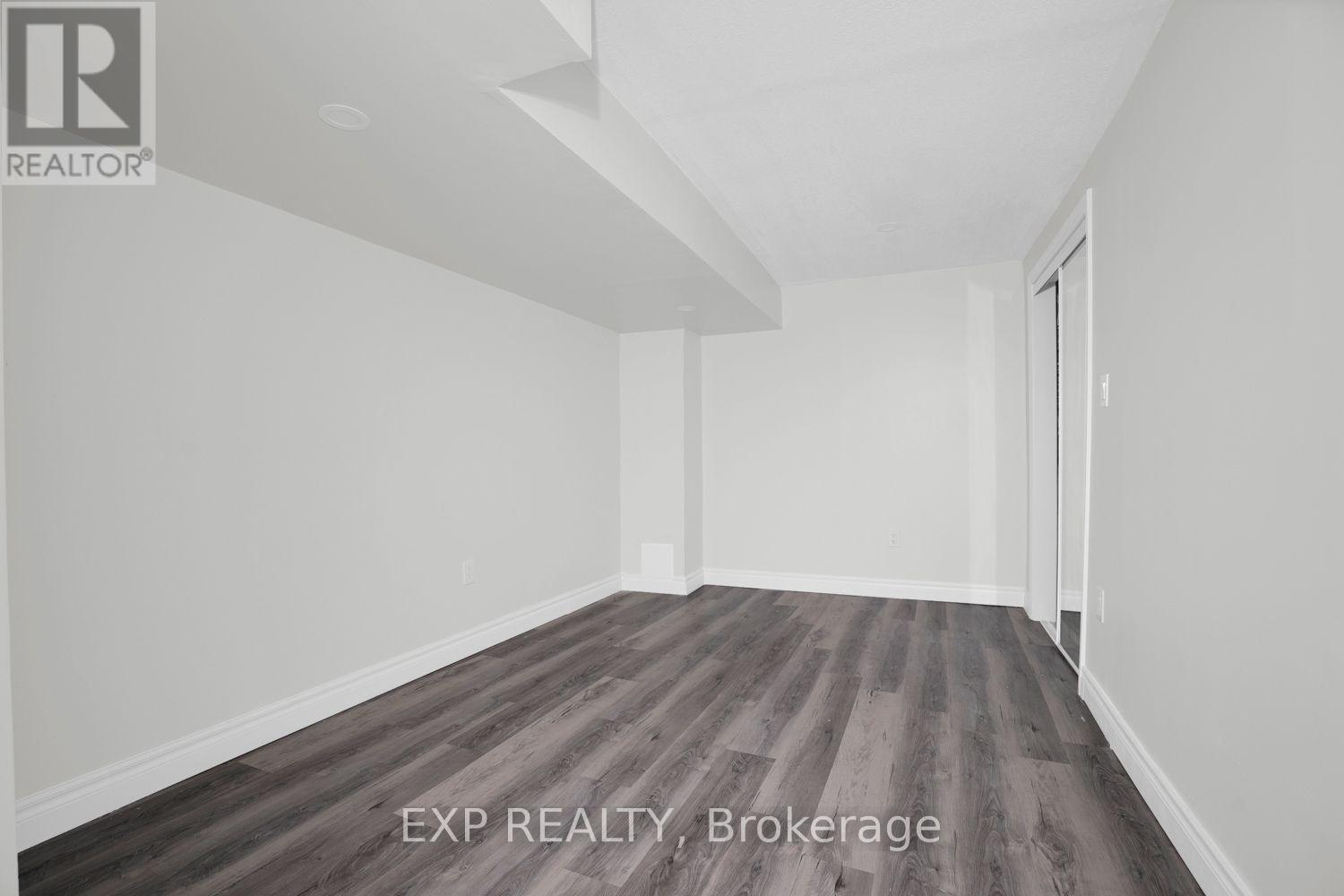 353 GROVEHILL CRESCENT - Image 26